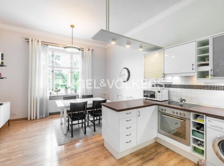 Pronájem bytu, 3+1, 108 m²