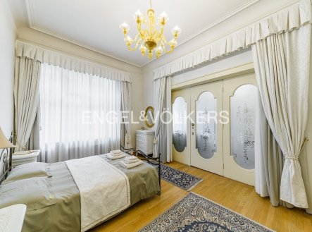 Pronájem bytu, 4+kk, 120 m²