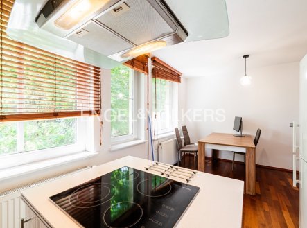 Pronájem bytu, 3+kk, 103 m²