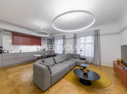 Pronájem bytu, 2+kk, 72 m²
