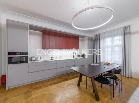 Pronájem bytu, 2+kk, 72 m²