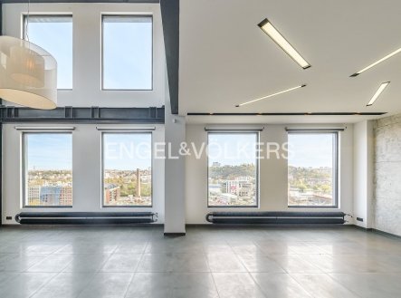 Pronájem bytu, 4+kk, 421 m²