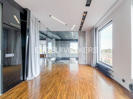 Pronájem bytu, 4+kk, 421 m²