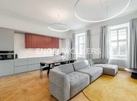 Pronájem bytu, 2+kk, 88 m²