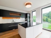 Pronájem domu/vily, 216 m²