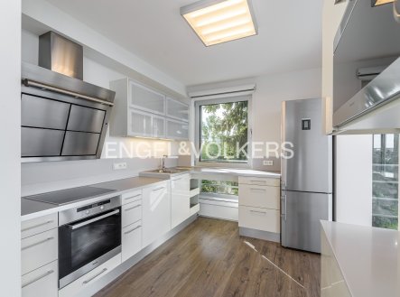 Pronájem bytu, 5+kk, 190 m²