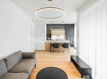 Pronájem bytu, 2+kk, 65 m²