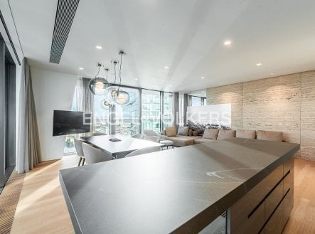 Pronájem bytu, 3+kk, 132 m²