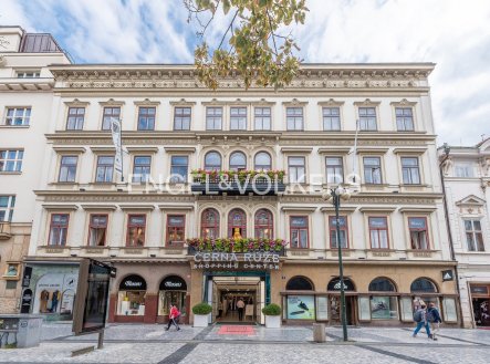 Pronájem obchodní prostory, 71 m²