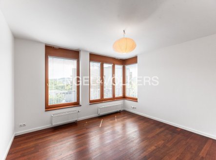 Pronájem bytu, 3+kk, 97 m²