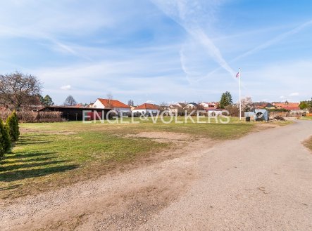 Pronájem pozemku pro komerční výstavbu, 2 593 m²