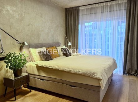 Pronájem bytu, 4+kk, 178 m²