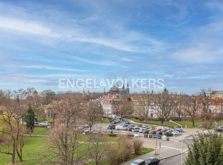 Pronájem bytu, 4+kk, 115 m²