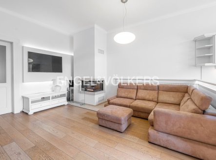 Pronájem bytu, 4+kk, 115 m²