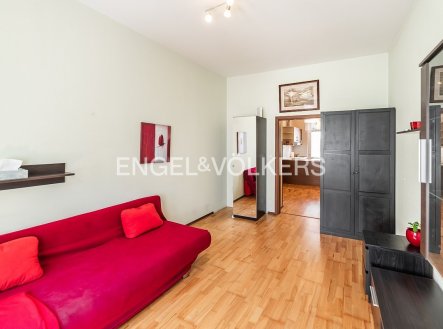 Pronájem bytu, 2+kk, 37 m²