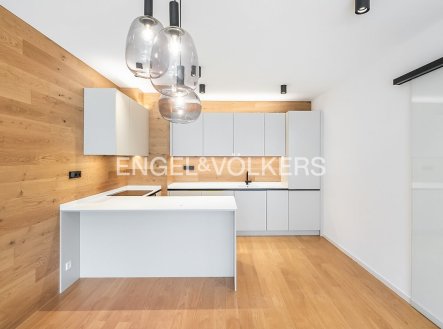 Prodej bytu, 3+kk, 87 m²