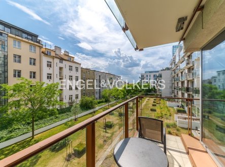 Pronájem bytu, 2+kk, 61 m²