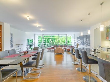 Pronájem bytu, 4+kk, 180 m² obrázek