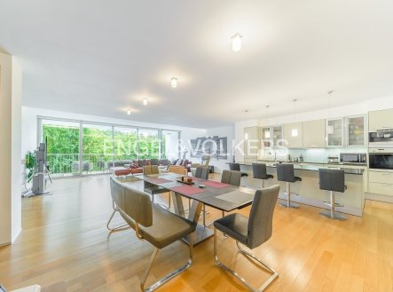 Pronájem bytu, 4+kk, 180 m²