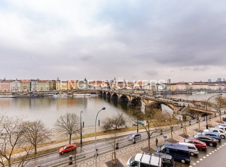 Pronájem bytu, 3+kk, 83 m²