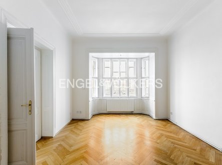 Pronájem bytu, 3+kk, 83 m²