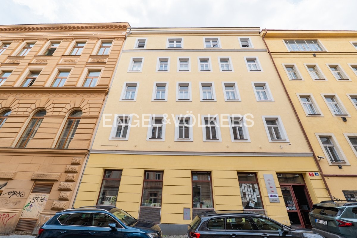 P1590378_Web
