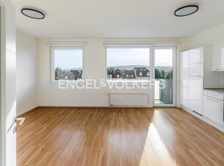 Pronájem bytu, 2+kk, 48 m²