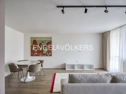 Pronájem bytu, 2+kk, 62 m²