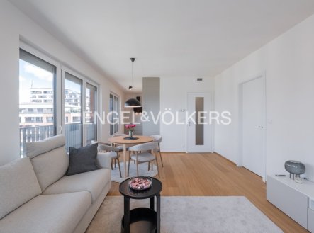 Pronájem bytu, 2+kk, 60 m²