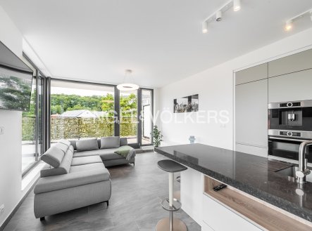 Pronájem bytu, 2+kk, 70 m²