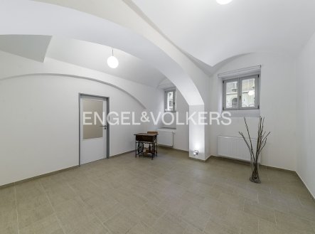 Pronájem bytu, 2+1, 58 m² obrázek