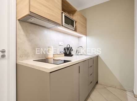 Prodej komerčního objektu, jiný, 48 m²