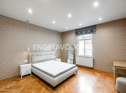 Pronájem bytu, 3+kk, 88 m²