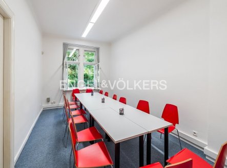 Pronájem kanceláře, 89 m²
