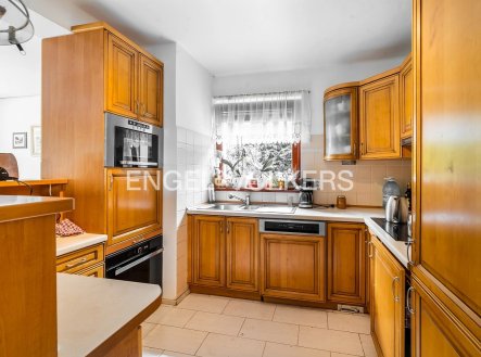 Pronájem bytu, 5+kk, 140 m²