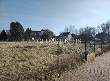Prodej pozemku pro bydlení, 727 m²