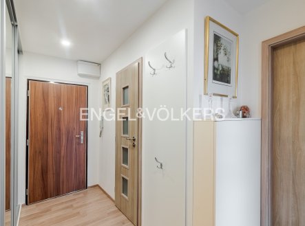 Prodej bytu, 2+kk, 44 m²