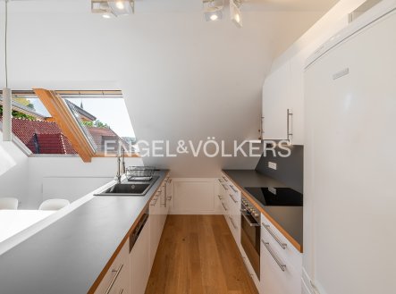 Pronájem bytu, 2+kk, 60 m²
