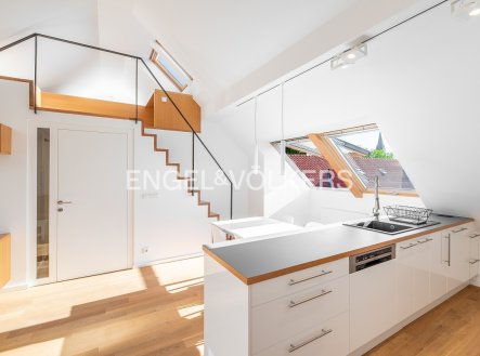 Pronájem bytu, 2+kk, 60 m²