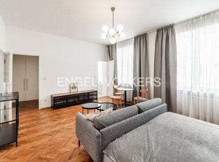 Pronájem bytu, 1+1, 39 m²