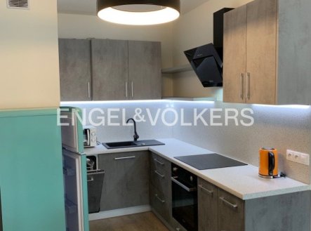 Pronájem bytu, 2+kk, 59 m²