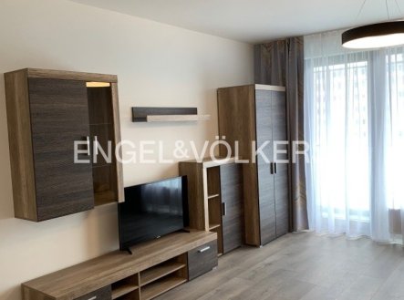 Pronájem bytu, 2+kk, 59 m²