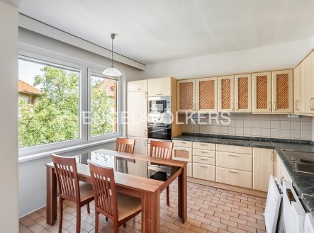 Pronájem bytu, 4+kk, 82 m²