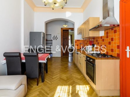 Pronájem bytu, 2+kk, 45 m²