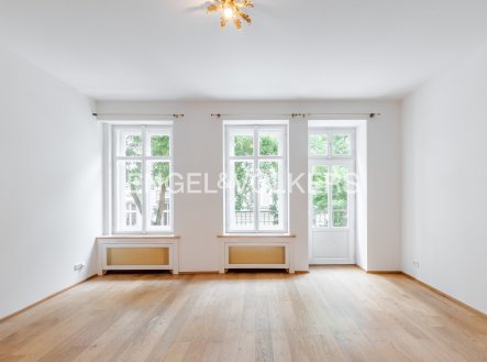 Pronájem bytu, 3+kk, 76 m²