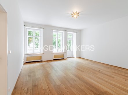 Pronájem bytu, 3+kk, 76 m²