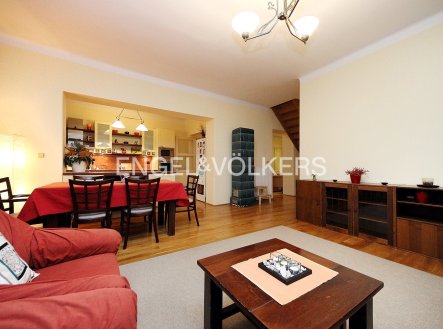 Pronájem bytu, 5+kk, 195 m²