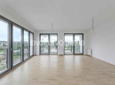 Pronájem bytu, 2+kk, 63 m²