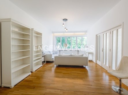 Pronájem bytu, 4+1, 140 m²