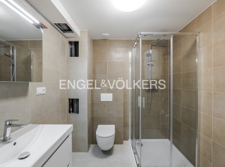 Pronájem bytu, 1+kk, 33 m²